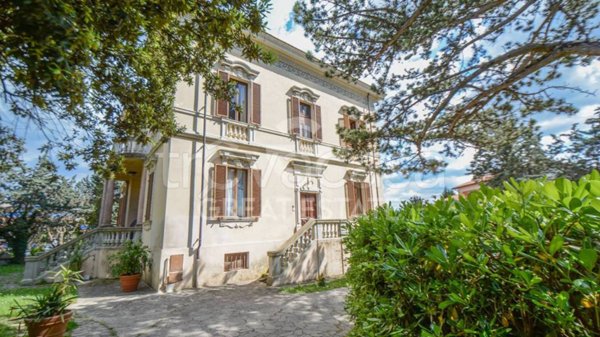 casa indipendente in vendita ad Amelia