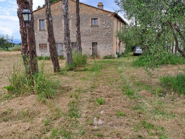 casa indipendente in vendita ad Amelia