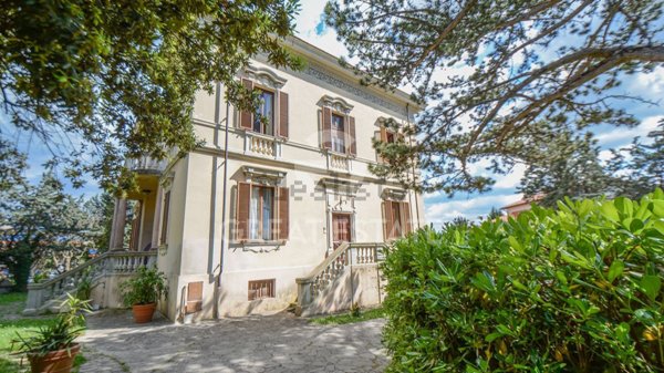 casa indipendente in vendita ad Amelia