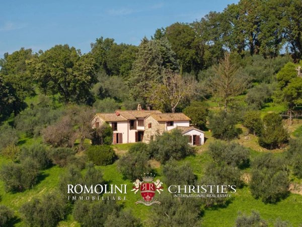 casa indipendente in vendita ad Amelia