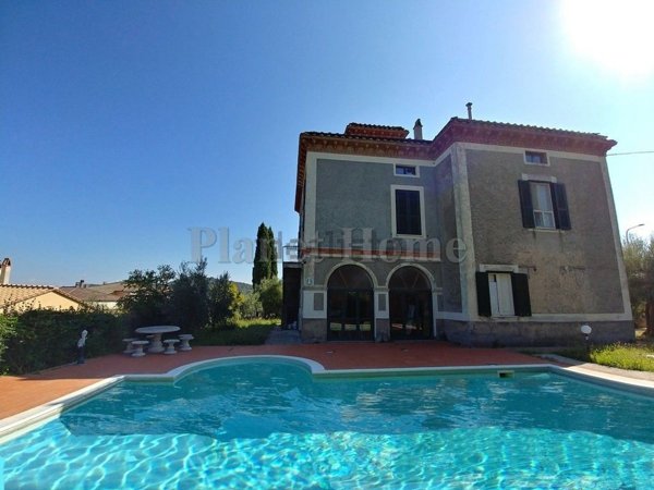 casa indipendente in vendita ad Amelia