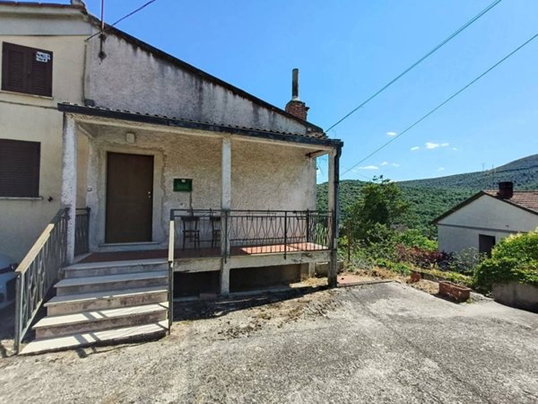 appartamento in vendita ad Amelia