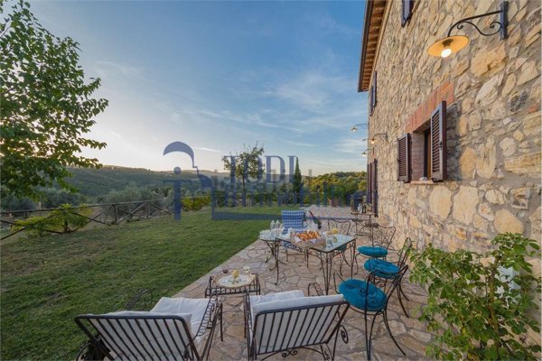 casa indipendente in vendita ad Amelia