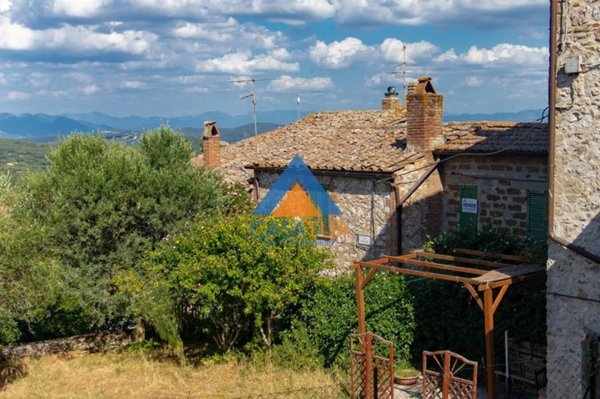appartamento in vendita ad Amelia
