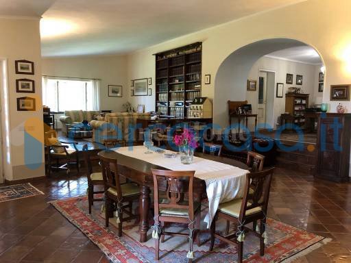 casa indipendente in vendita ad Amelia