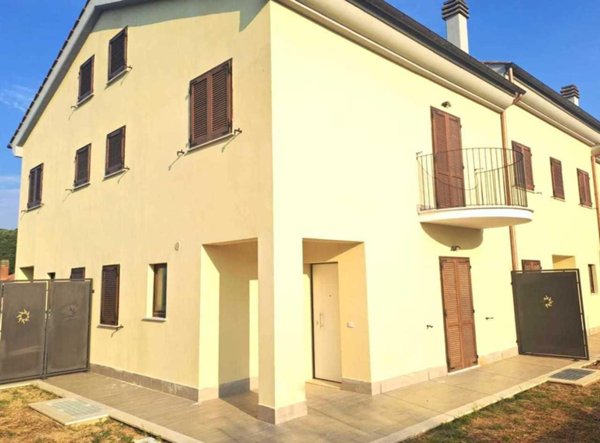 appartamento in vendita ad Amelia