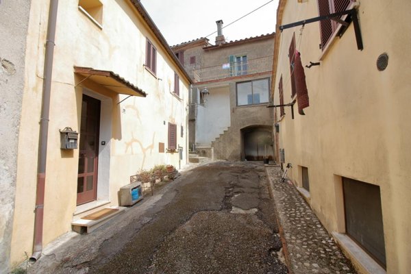 appartamento in vendita ad Amelia