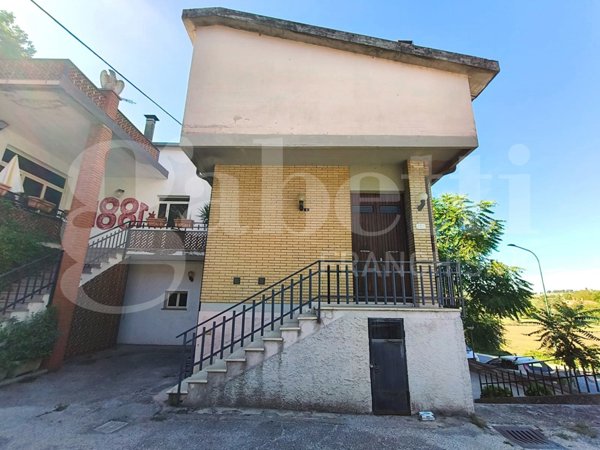 appartamento in vendita ad Amelia