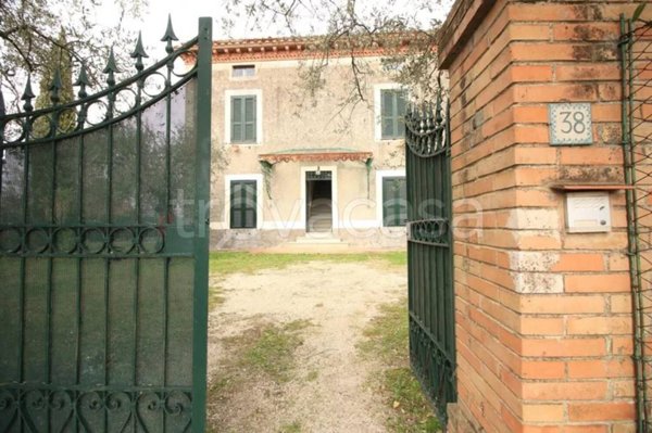 casa indipendente in vendita ad Amelia