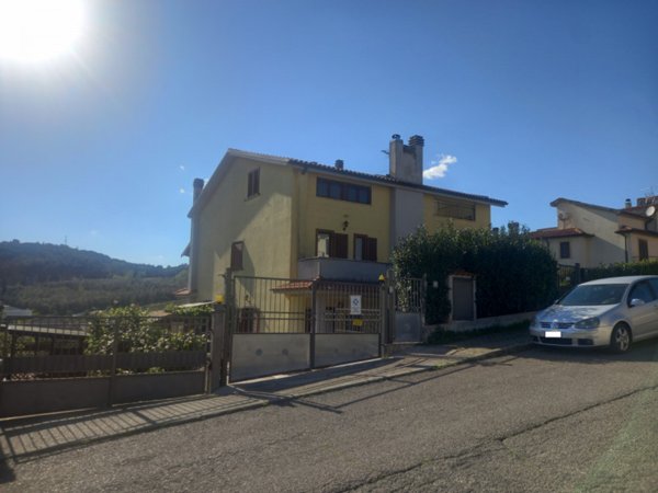appartamento in vendita ad Amelia