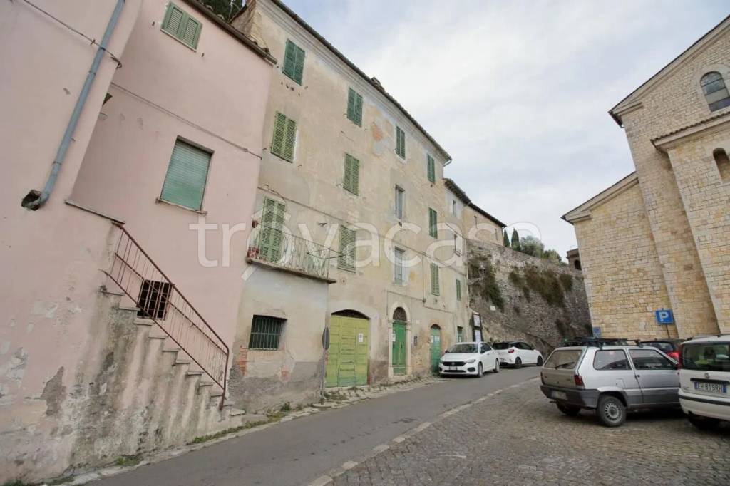 appartamento in vendita ad Amelia