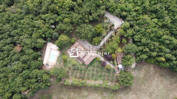 casale in vendita ad Amelia