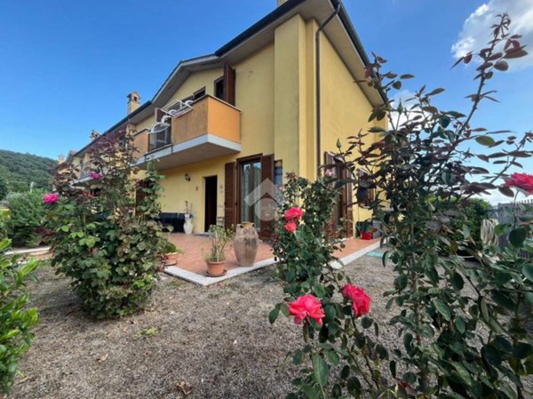 appartamento in vendita ad Amelia