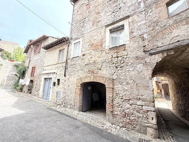 appartamento in vendita ad Amelia