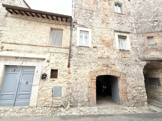 appartamento in vendita ad Amelia
