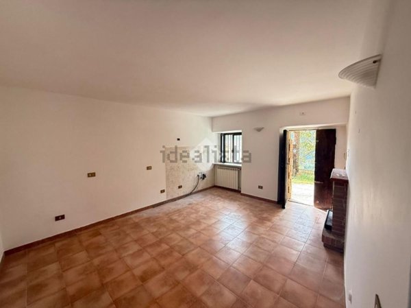 appartamento in vendita ad Amelia