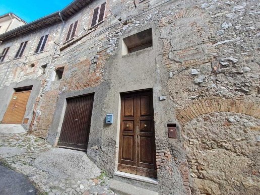 appartamento in vendita ad Amelia