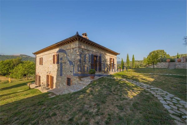 casale in vendita ad Amelia