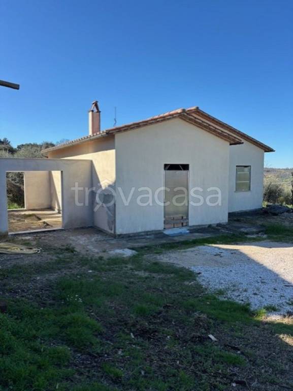 casa indipendente in vendita ad Amelia
