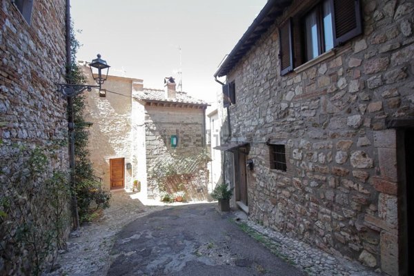 appartamento in vendita ad Amelia