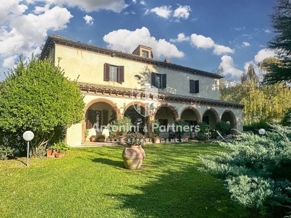 casale in vendita ad Amelia