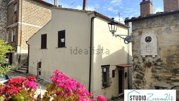 appartamento in vendita ad Amelia