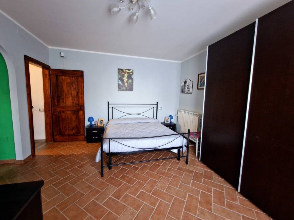 casa indipendente in vendita ad Amelia