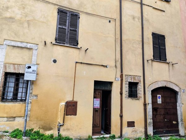 appartamento in vendita ad Amelia