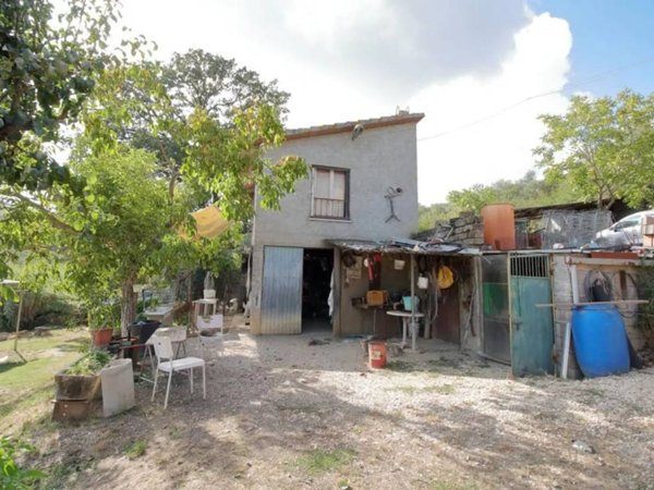 casa indipendente in vendita ad Amelia