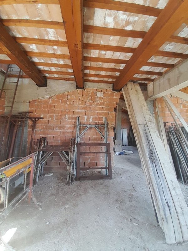 casa indipendente in vendita ad Amelia
