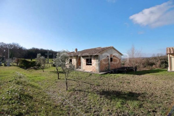 casa indipendente in vendita ad Amelia