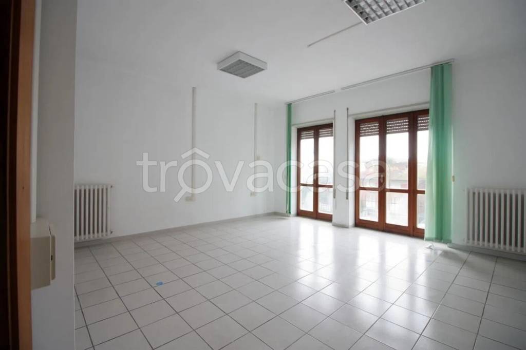 ufficio in vendita ad Amelia