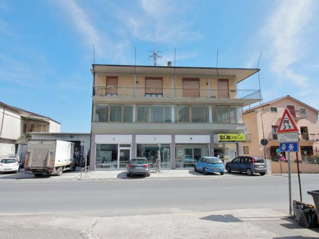 intera palazzina in vendita ad Amelia