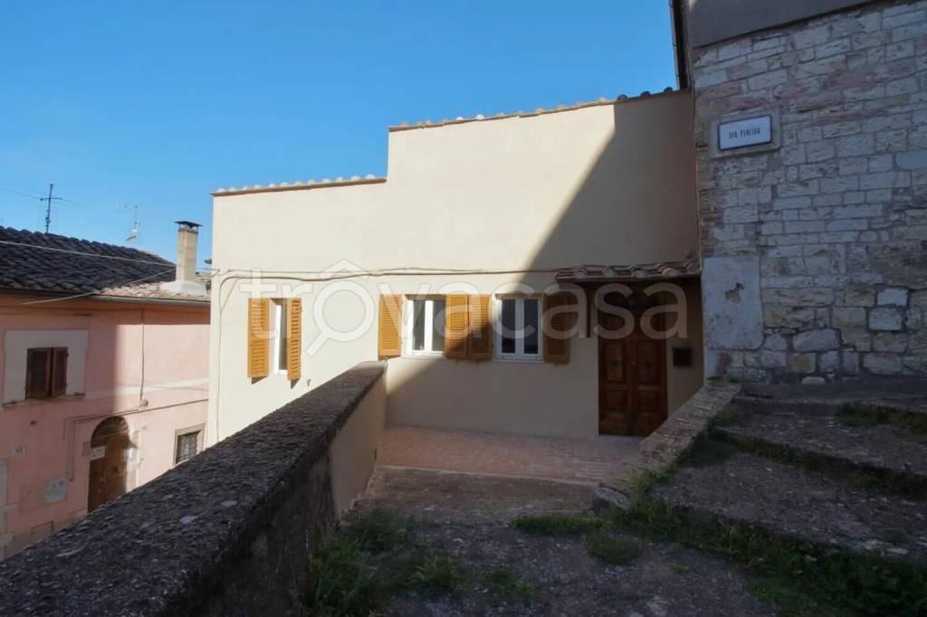 casa indipendente in vendita ad Amelia