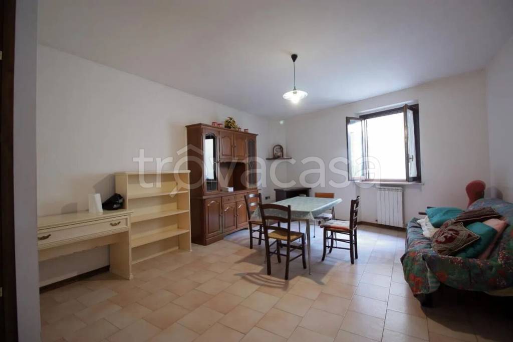 appartamento in vendita ad Amelia