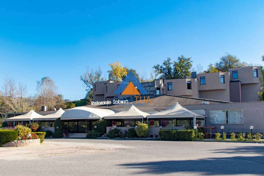 negozio in vendita ad Amelia