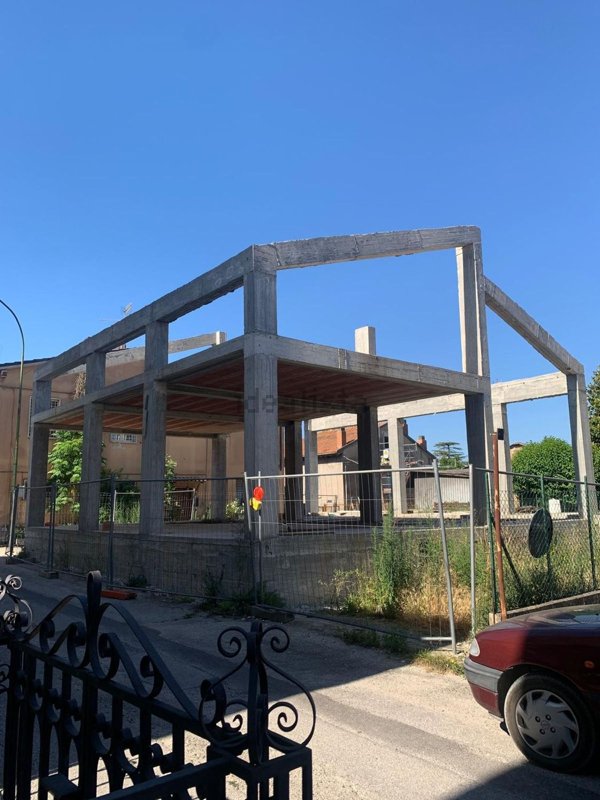 casa indipendente in vendita ad Amelia