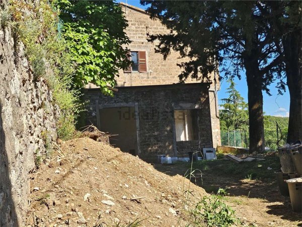 appartamento in vendita ad Amelia