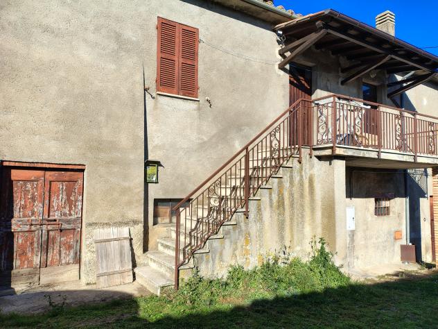 casa indipendente in vendita ad Amelia