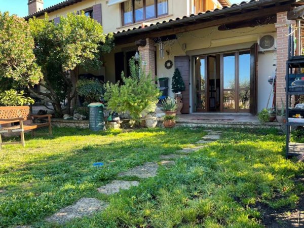 appartamento in vendita ad Amelia