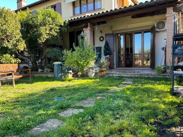 appartamento in vendita ad Amelia