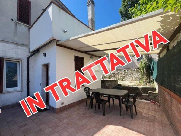 casa indipendente in vendita ad Amelia