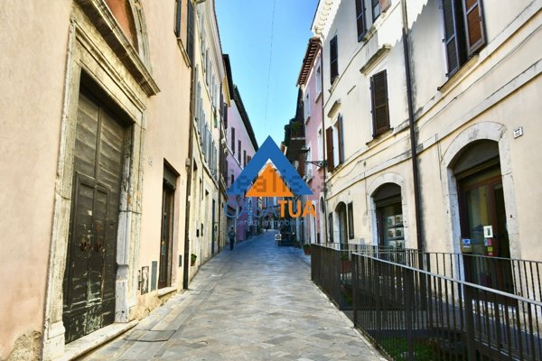 appartamento in vendita ad Amelia