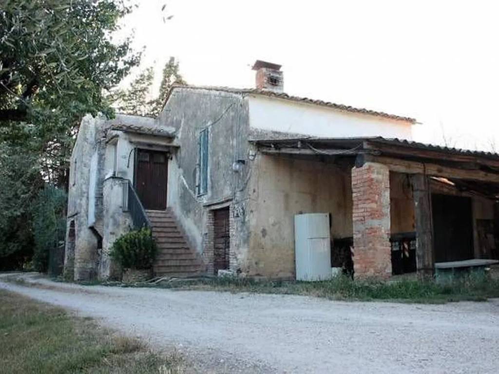 casa indipendente in vendita ad Amelia