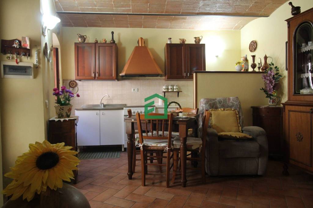 appartamento in vendita ad Amelia