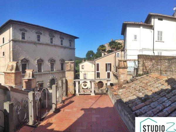 appartamento in vendita ad Amelia