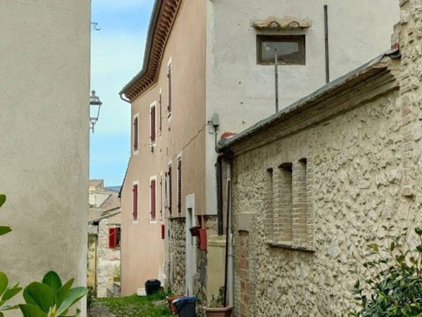 appartamento in vendita ad Amelia