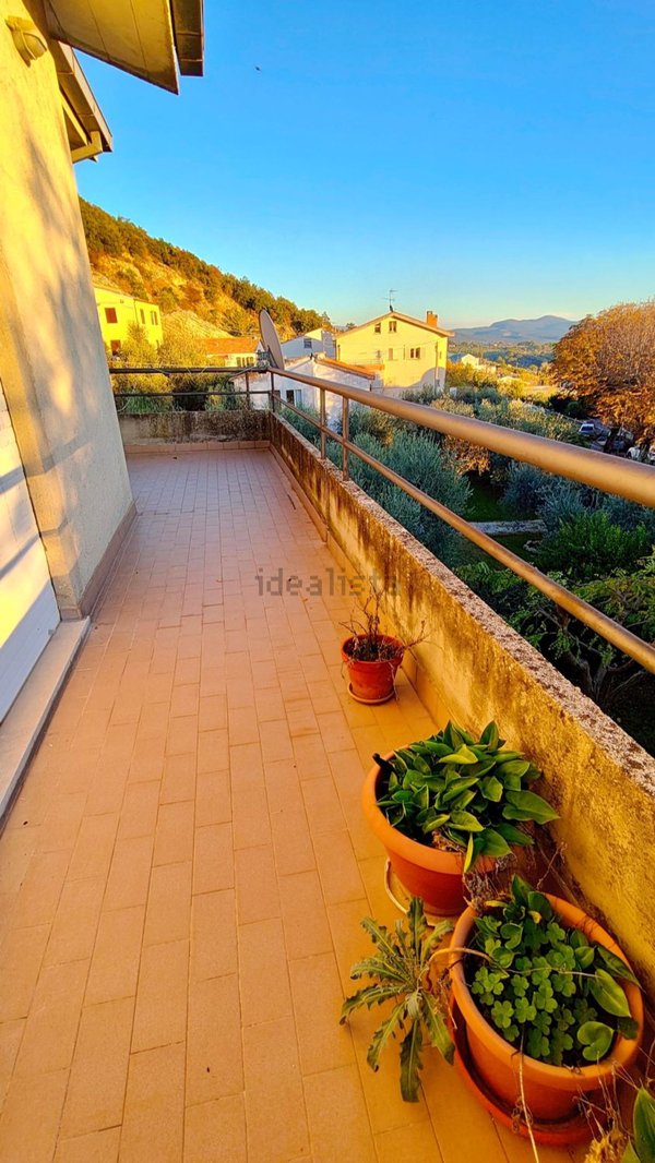 appartamento in vendita ad Amelia