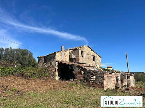 casa indipendente in vendita ad Amelia