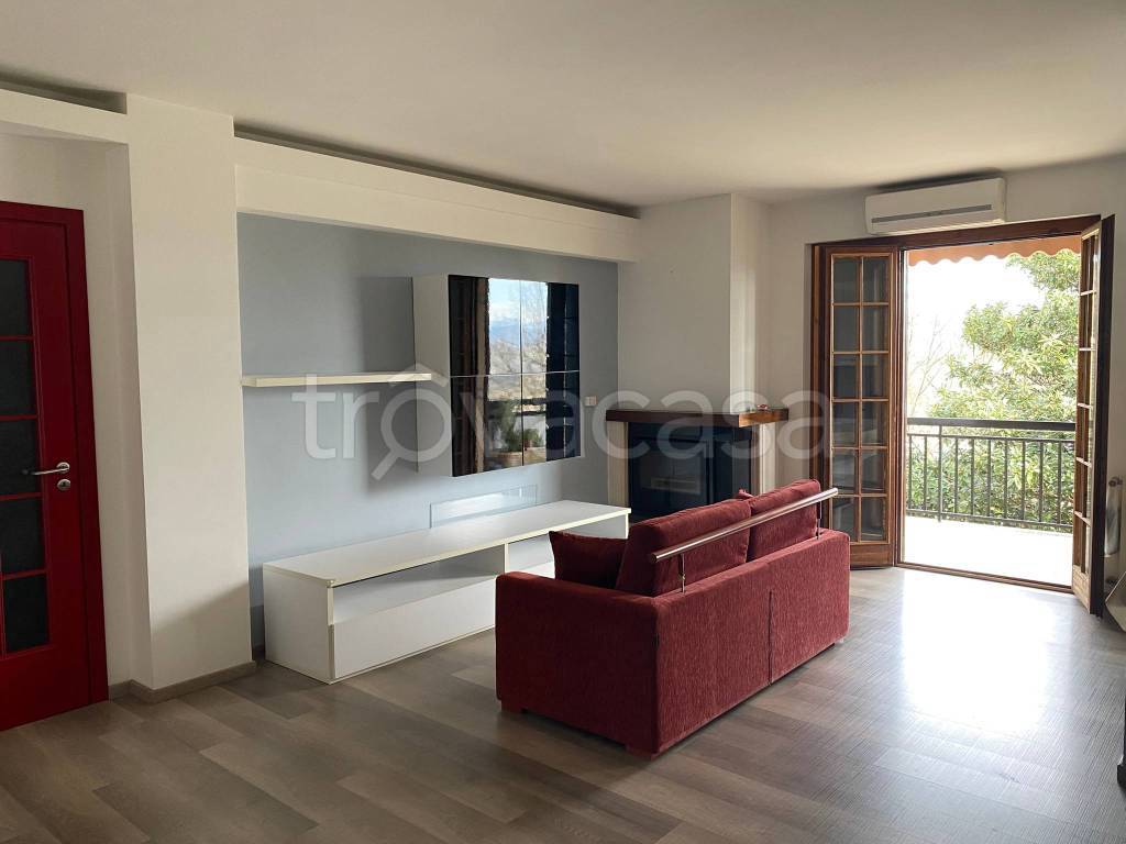 appartamento in vendita ad Amelia